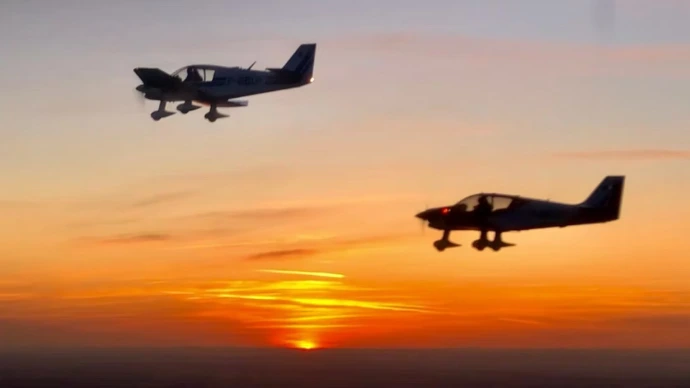 Patrouille au lever du soleil